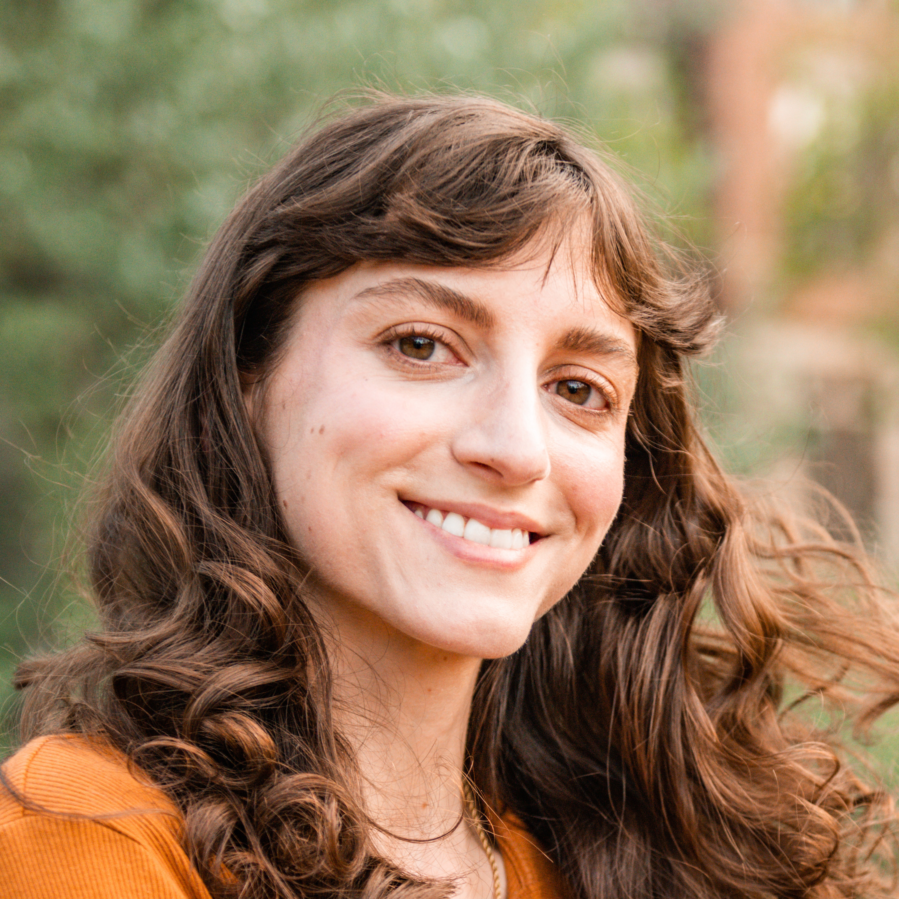 Janet Ruppert headshot smiling